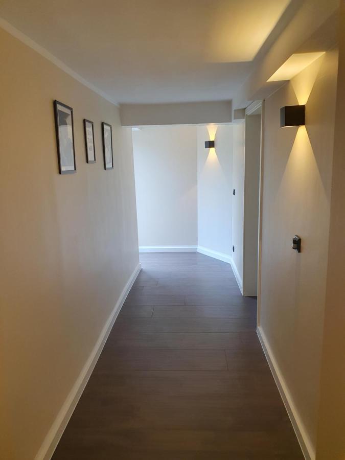 Neumuehler Hof Ferienwohnung "Stefan" Bietet 4 Schlafzimmer Und 4 Baeder , Eine Grosse Badewanne Und Grosser Terrasse Zum Garten, Kostenfreie Parkmoeglichkeiten Schwerin  Buitenkant foto